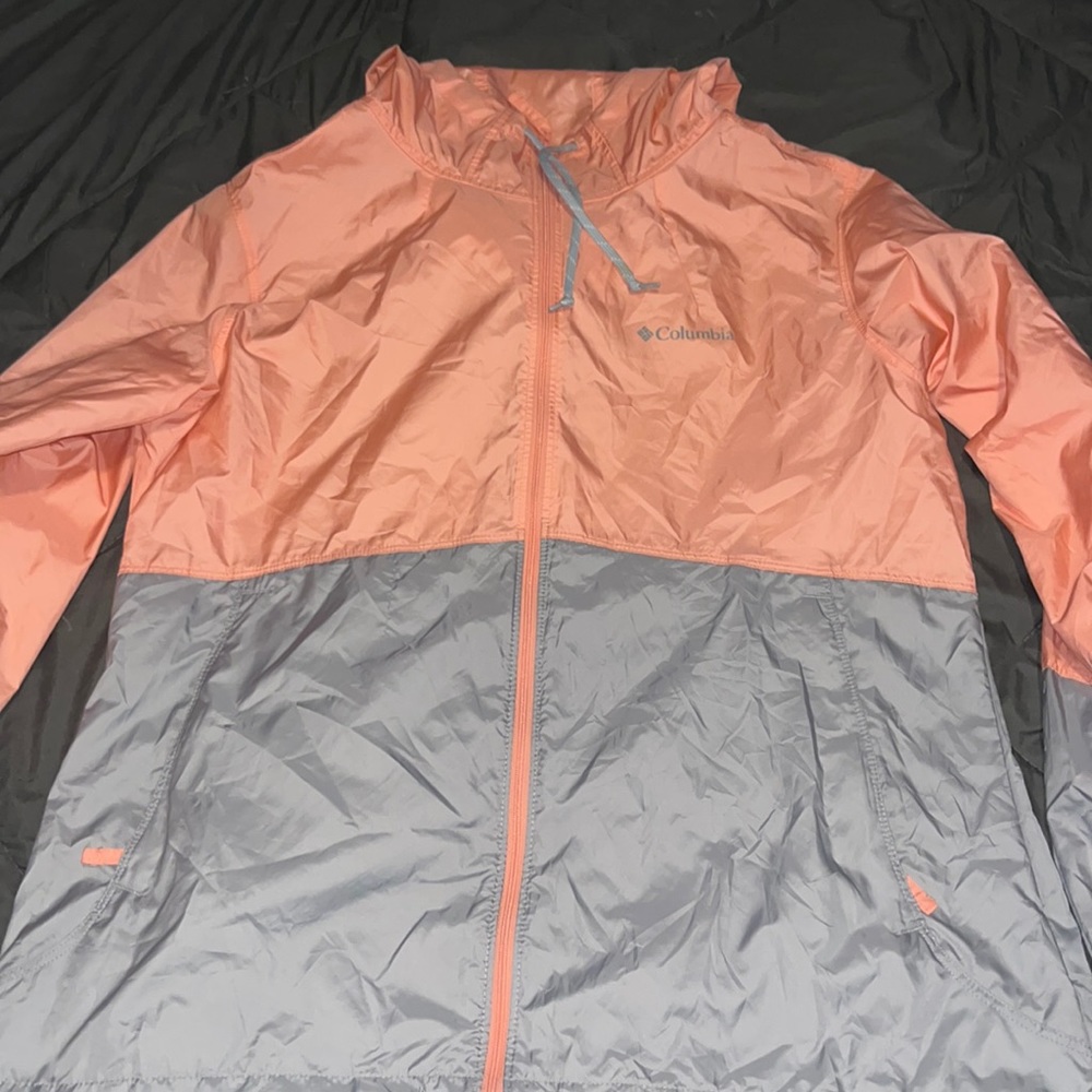 Columbia wind breaker size L